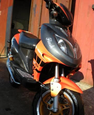 Продам flash2009 Санкт-Петербург