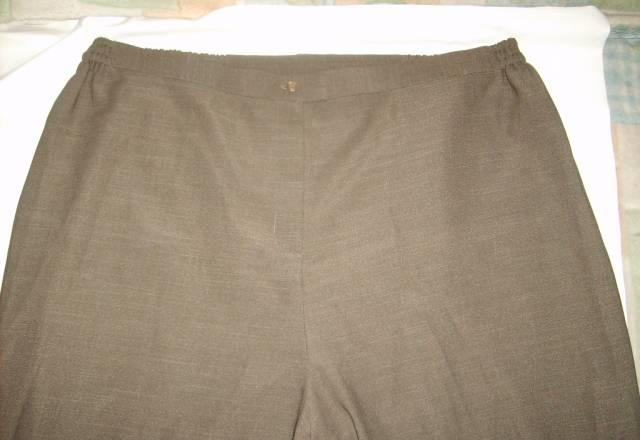 Брюки новые, очень большие,по бедрам до 170 см Москва