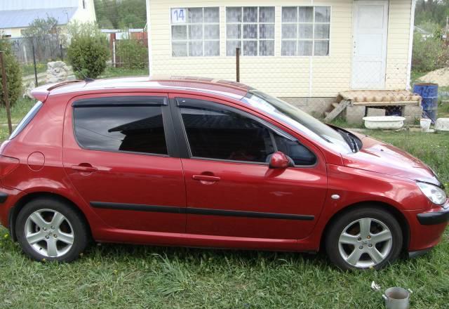 Peugeot, 2003 Москва