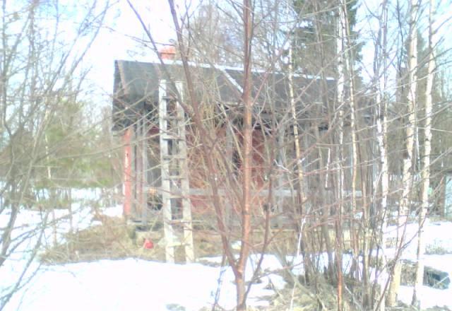 Участок  с домиком в Белоострове Санкт-Петербург