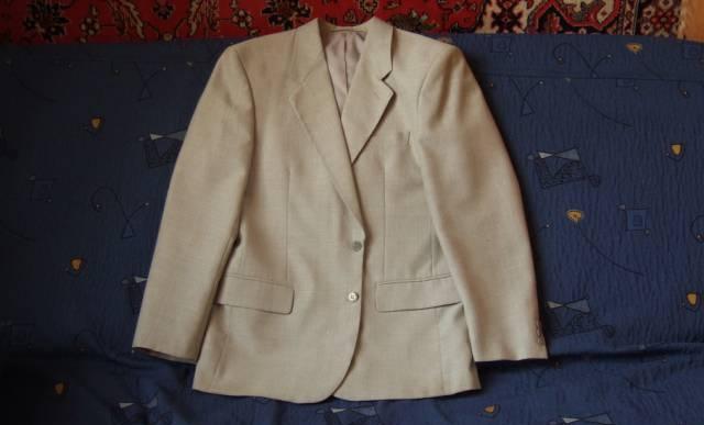 Светлый пиджак Москва