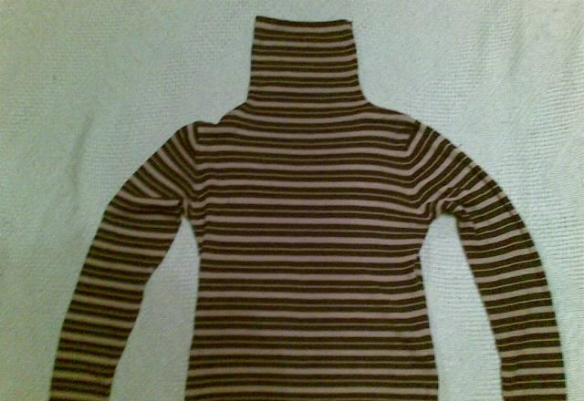 Свитер полосатый Москва