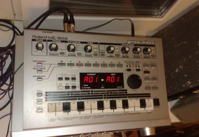 Roland MC303 Москва