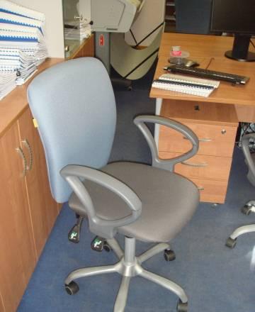 Кресло для офисного персонала (3 шт.) Москва