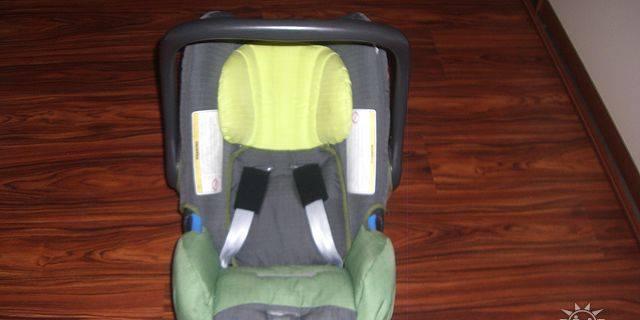 Практически новое автокресло(2 мес.)romer 0-13кг Москва