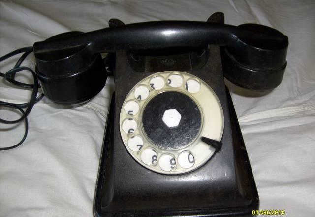 Телефон настольный VEF, багта-50. 1953 г. в Санкт-Петербург
