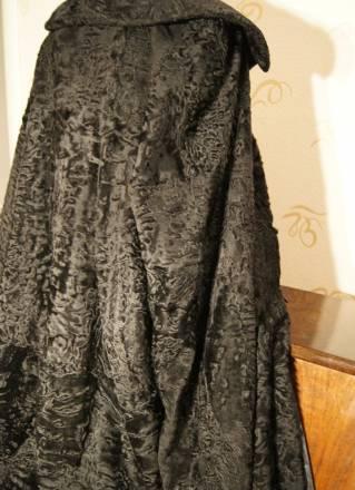 Манто, пальто. Каракульча чёрная Москва