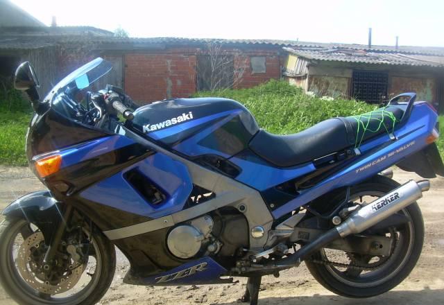 Kawasaki zzr-400 Егорьевск