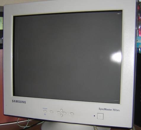 Samsung 17" SyncMaster 757prx в хорошем состоянии Москва