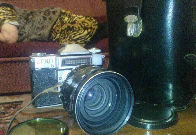 Zenit 6 Объектив  Рубин 1. 2.8. 37- 80 Москва