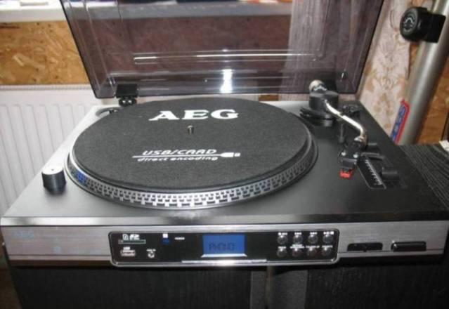 Проигрыватель винила AEG 4420 CR/USB, Германия Санкт-Петербург
