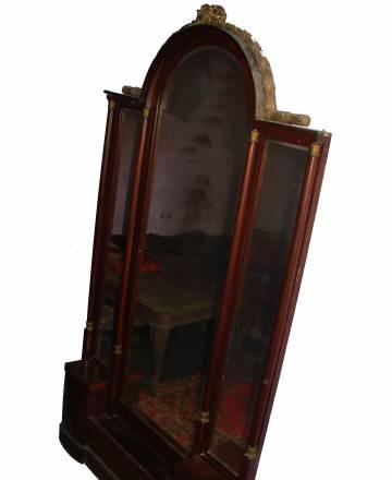 Старинное зеркало из Чехии Санкт-Петербург