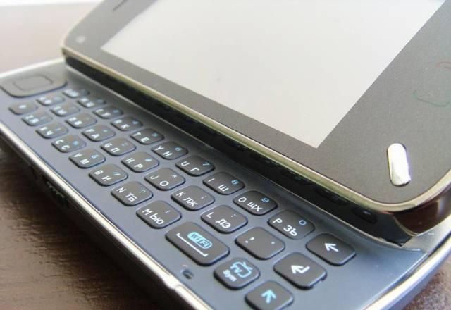 Nokia n97, полная qwerty клавиатура, wi-fi, 2 sim Казань