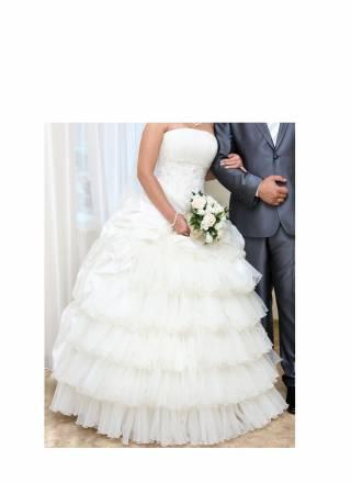 Красивое свадебное платье Саратов