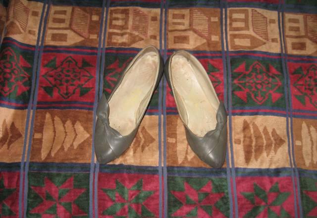 Туфли серого цвета, б/у, нат. кожа, р-р 37 Москва