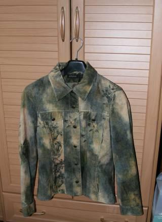 Новый костюм (Германия) Москва