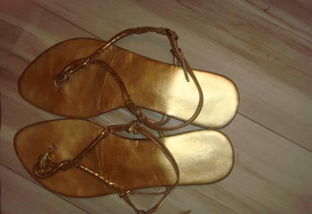 Сандалии  золотистые Москва