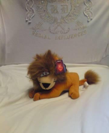 Продаю игрушку львёнок Москва