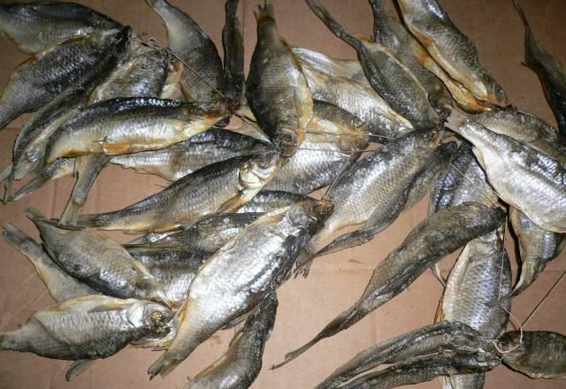 Вяленая рыба с икрой Санкт-Петербург