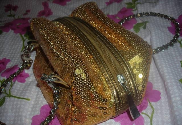 Женская сумочка Санкт-Петербург