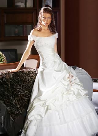 Очень красивое свадебное платье Москва