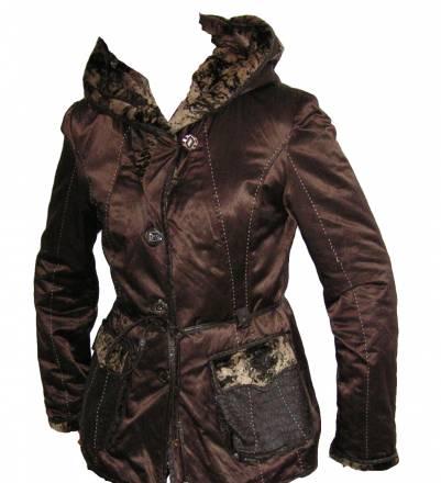 Куртка демисезонная,р.42-44(3 куртки+одежда) Москва