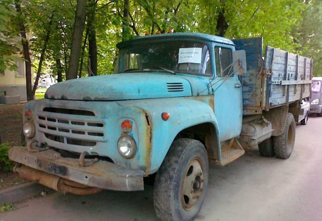 ЗИЛ 130 бортовой продаю Москва