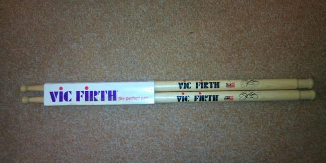 Полочки барабанные автогроф серия Москва