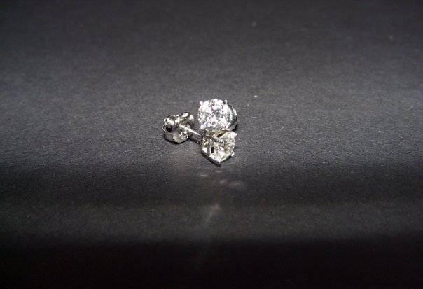 Серьги-пусеты с бриллиантами Москва