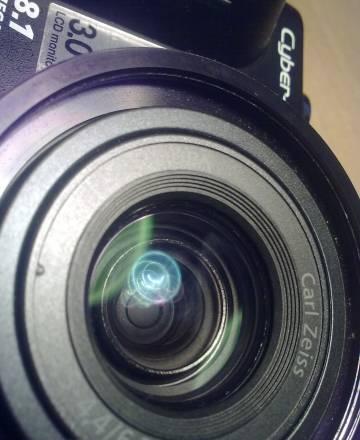 До 5 июня за 6300)    Sony DSC-H10 Москва
