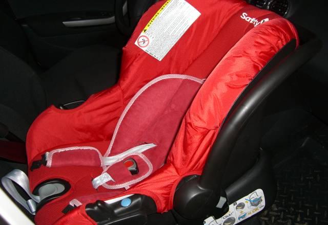 Автомобильное кресло Москва