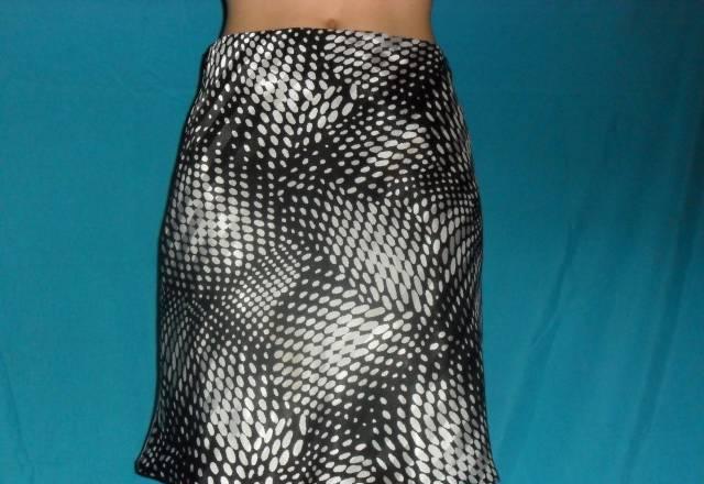 Атласная юбка 40-42 Санкт-Петербург