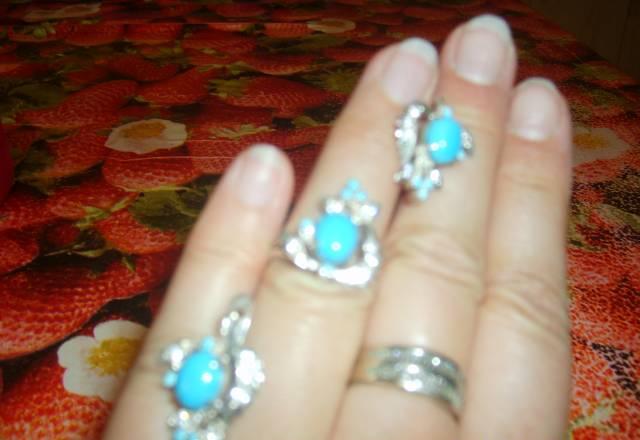 Натур.бирюза в серебре кольцо р.17 и серьги Санкт-Петербург