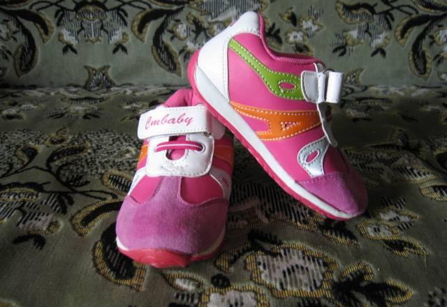 Новые кроссовки на девочку Москва