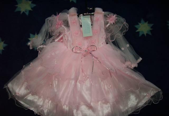 Платье нарядное(новое) Москва