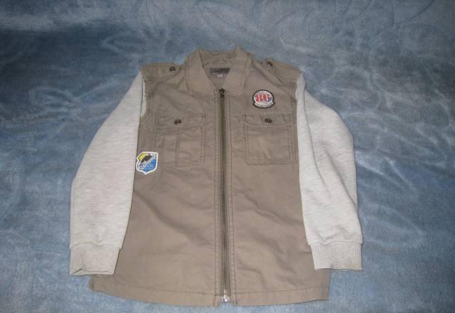 Курточка легкая мехх р 128 Москва