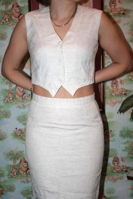 Костюм льняной летний (жилет, юбка). Новый Москва