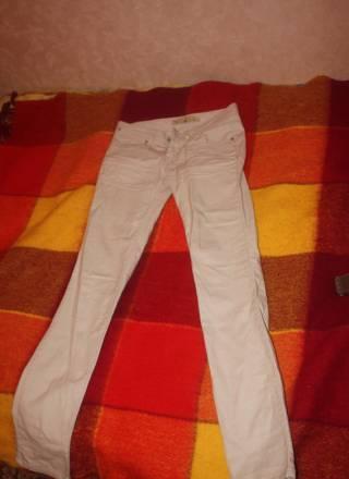 Джинсы (размер м) Москва