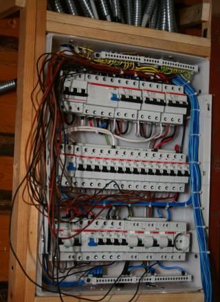 Электромонтажные работы любой сложности Санкт-Петербург