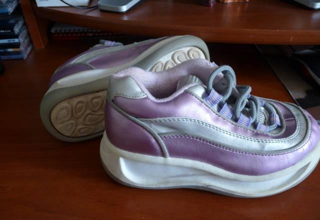 Кроссовки  ф. Mothercare м.28 Москва