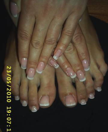 Наращивание ногтей, коррекция, педикюр  недорого Москва