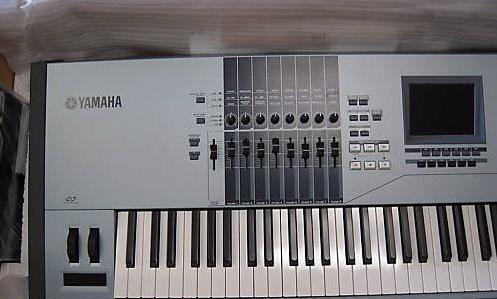 Yamaha motif XS8 88-Key Music Synth Workstation Барнаул