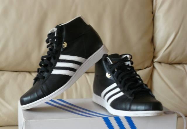 Кроссовки Adidas, р.35,торг Москва