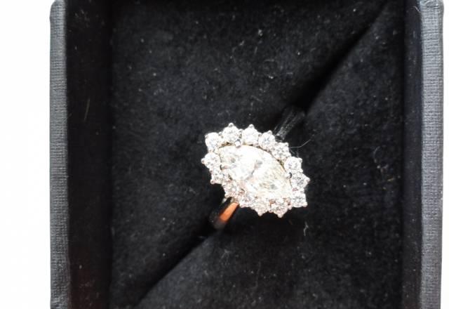 Кольцо с бриллиантами Москва