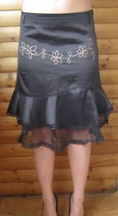 Новая шелковая юбка до колена Санкт-Петербург