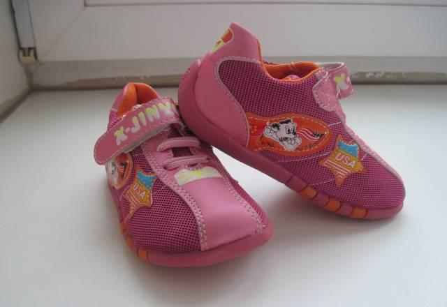 Кроссовки д/д новые Москва