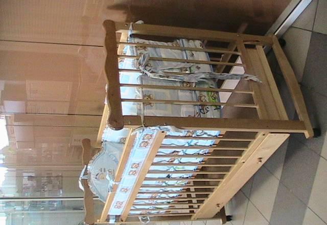 Кроватка-качалка +матрац+борта.Светлое дерево Ярославль