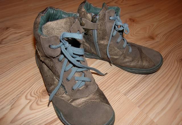 Ботинки  Antilopa р-р 34 Москва