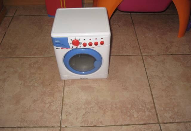 Стиральная машинка фирмы Smoby Москва