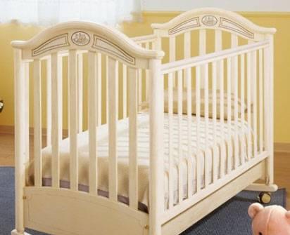 Детская кроватка Pali + матрасик "Консул классик" Москва